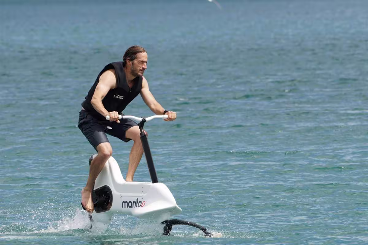 Trpppr - Articles about South Africa - Water Bikes